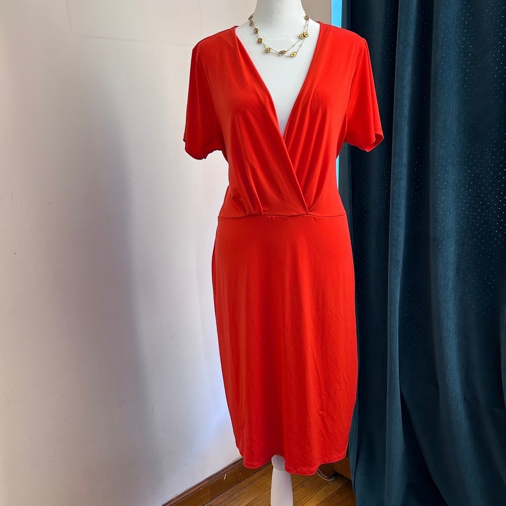 Tahari Faux Wrap Short Sleeve Midi Dress Red Small‎